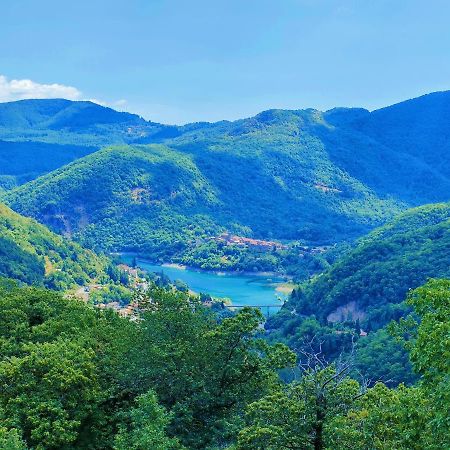 Hotel Palazzo Del Doma - Lake Vagli 바글리 디 소토 외부 사진