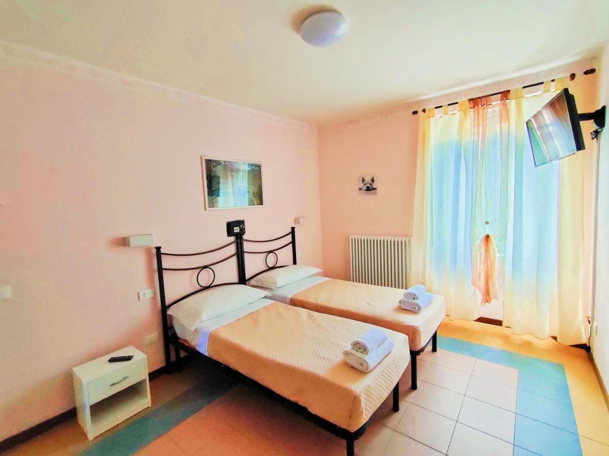 Hotel Palazzo Del Doma - Lake Vagli 바글리 디 소토 외부 사진