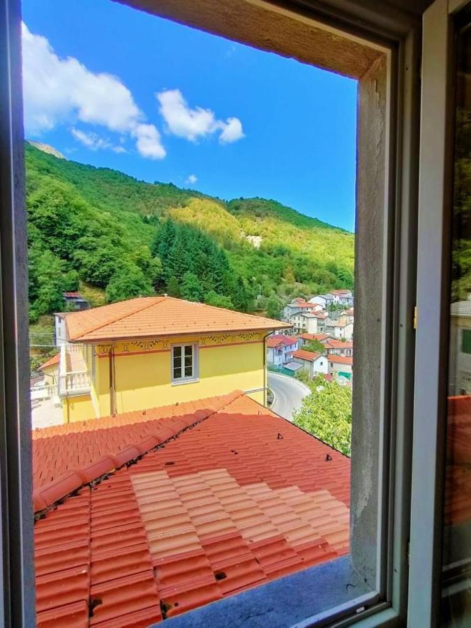 Hotel Palazzo Del Doma - Lake Vagli 바글리 디 소토 외부 사진